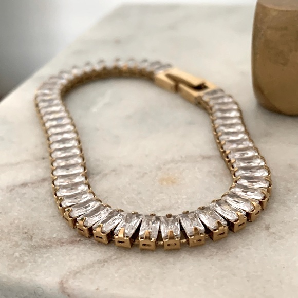 TENNIS BRACELET STAINLESS STEEL CUBIC ZIRCONIA BLING SHINNY STATEMENT CHAIN - Picture 8 of 8